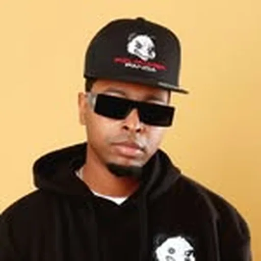 @filmakerpanda profile image