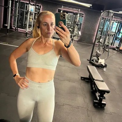 @fit_mom_bekka profile image