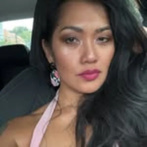 @fitandchiclyfestyle profile image