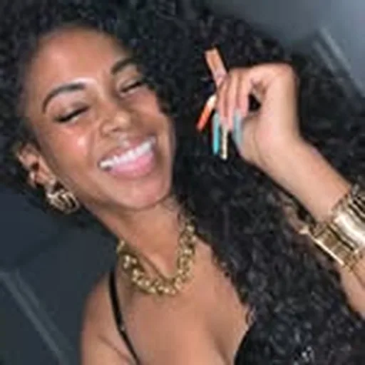 @fleekyxo profile image