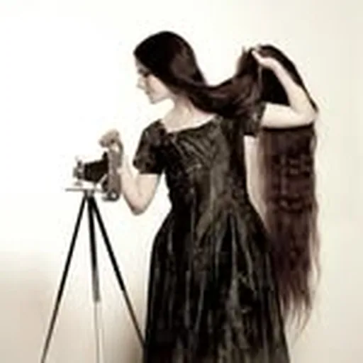 @floorlengthfrankie profile image
