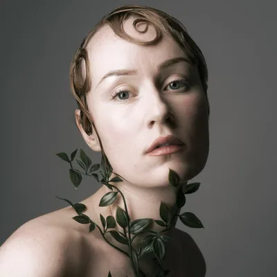 @floraborsiofficial profile image