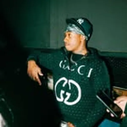 @foreign_eli profile image