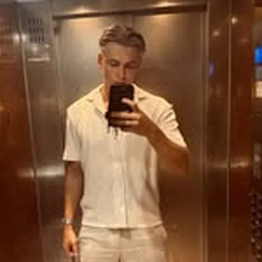 @fraxille_ profile image