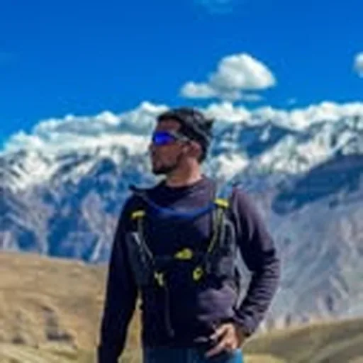 @frozen_tym_ profile image