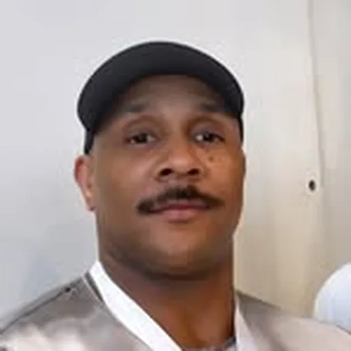 @gar_land_ profile image