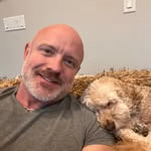 @gaycoachjoey profile image