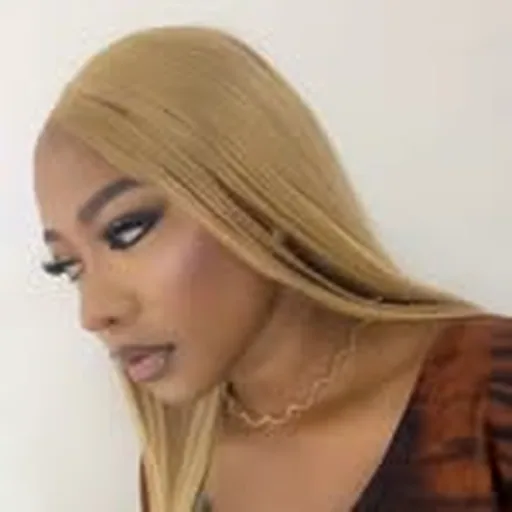 @gbemiisolaaa profile image