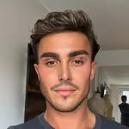 @georgejamesboyle profile image