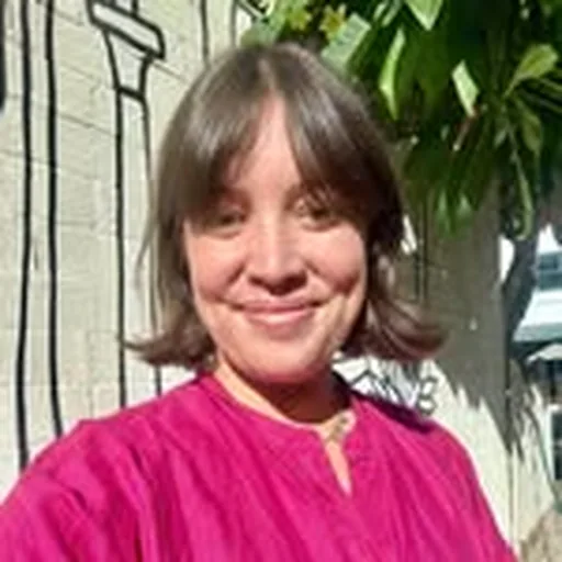 @georgiadrawsahouse profile image