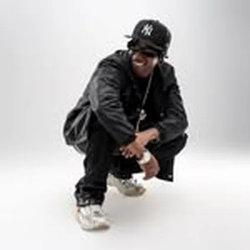 @ghettoliving_ profile image