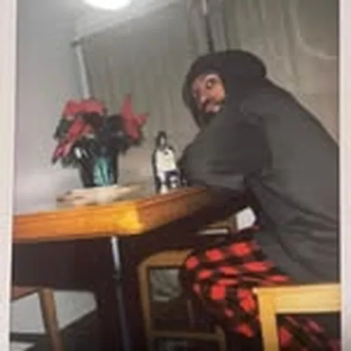 @ghowste_ profile image
