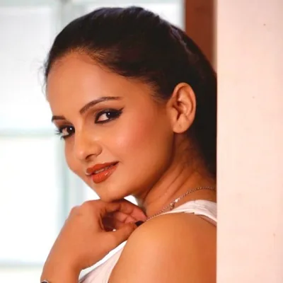 @gia_manek profile image