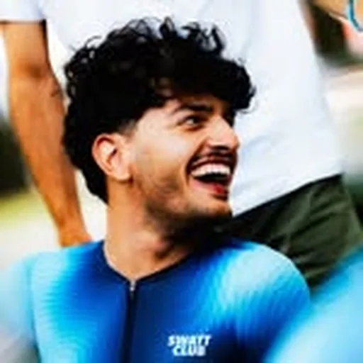 @gin__extra profile image