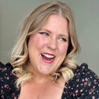 @glitterandlazers profile image