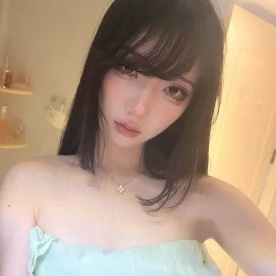 @glittrful profile image