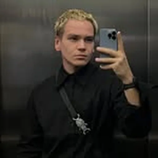 @glleb profile image