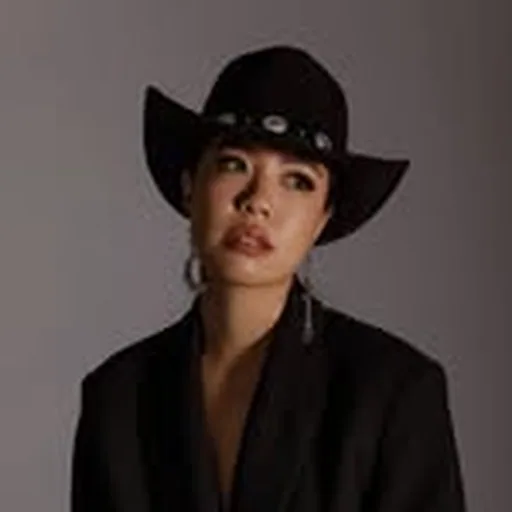 @gloriakimmusic profile image