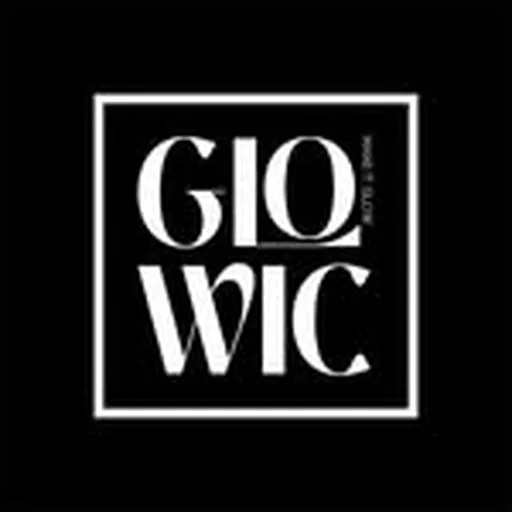 @glowic.scent profile image