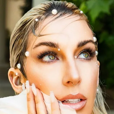 @greeneyedcreature_ profile image
