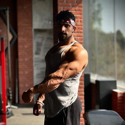 @gurvir.fitness profile image