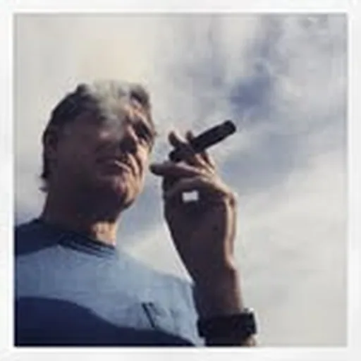 @gus_van_sant profile image