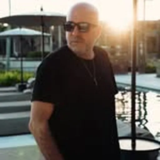 @guymantzur profile image