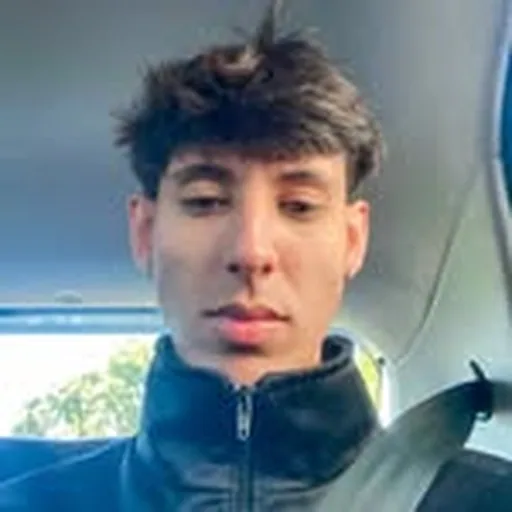 @haazzari profile image