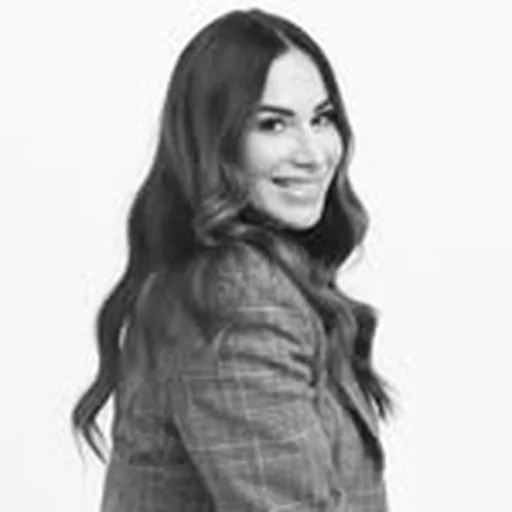 @hair_makeupbymoni profile image