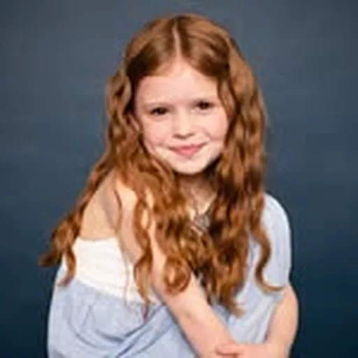 @hallieonstage114 profile image