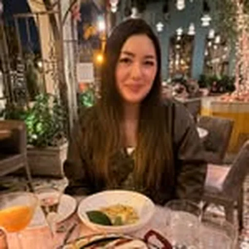@hangryvietgirl profile image