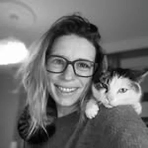 @hannahlynnwrites profile image