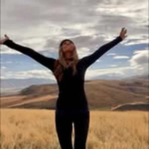 @happiness4_miles profile image