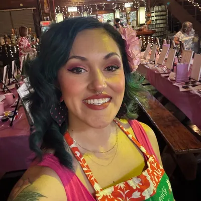 @happy_lil_cloudspaintparties profile image