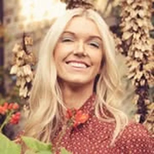 @harrietsings profile image