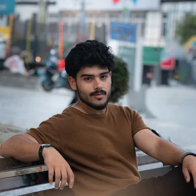 @hassanpeer.7 profile image
