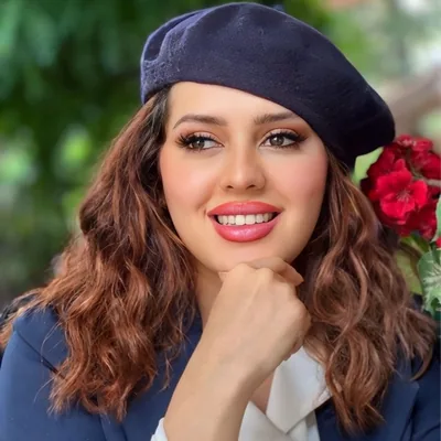 @hastibabaeimakeup profile image