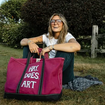 @hay.does.art profile image