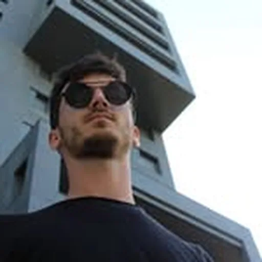 @hayden.f_ profile image