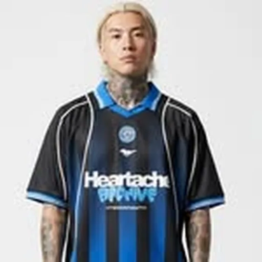 @heartache.archive profile image