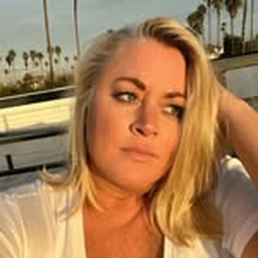 @heidihamiltonhost profile image