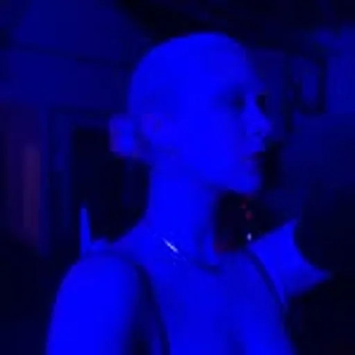 @helennev profile image