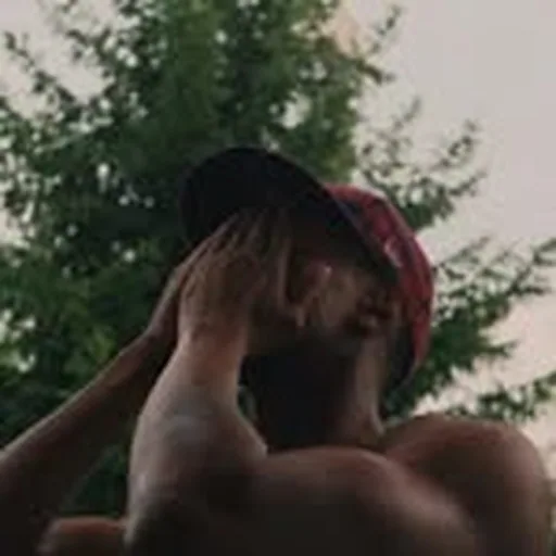 @hellauk profile image