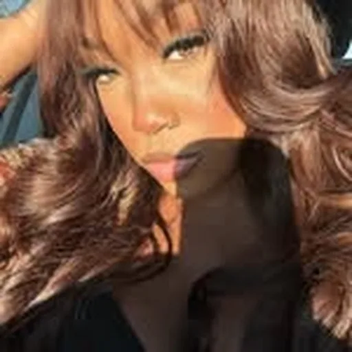 @hennyci_ profile image
