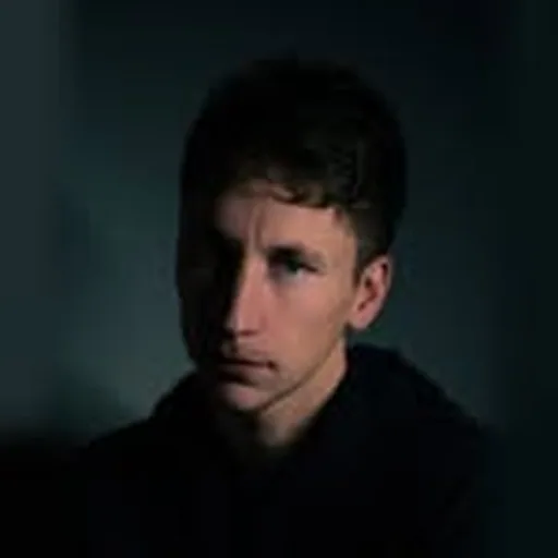 @hero_ink profile image