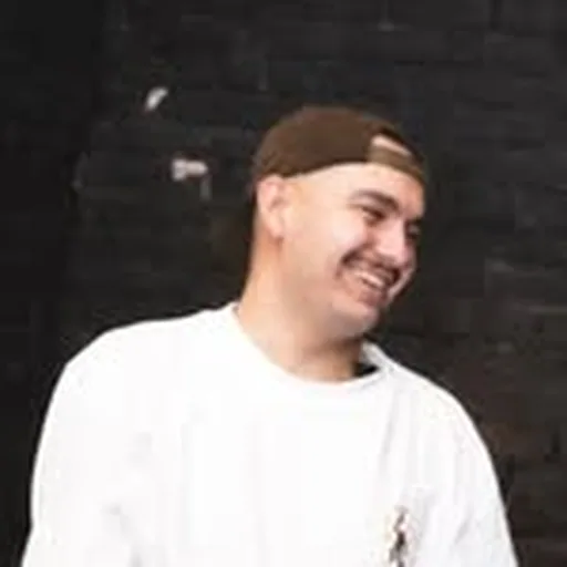 @heyrommii profile image