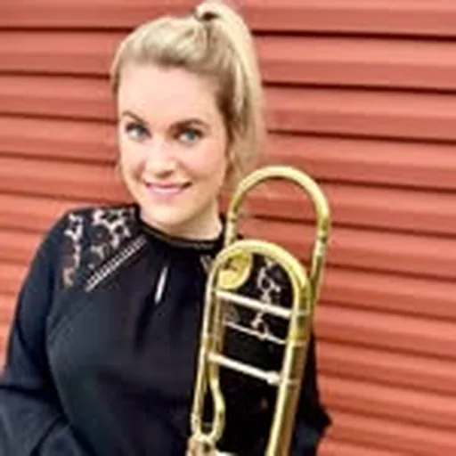 @hillary_trombone profile image