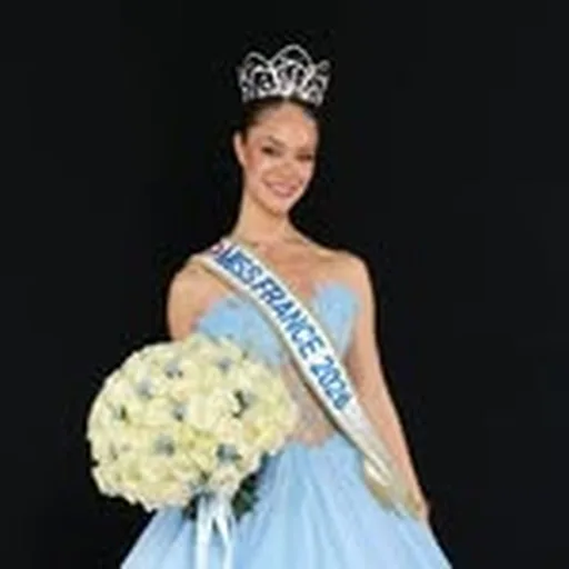@hinaupokodevezeoff profile image