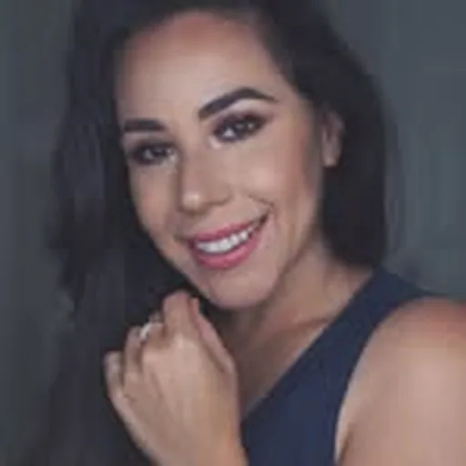 @historybylynny profile image