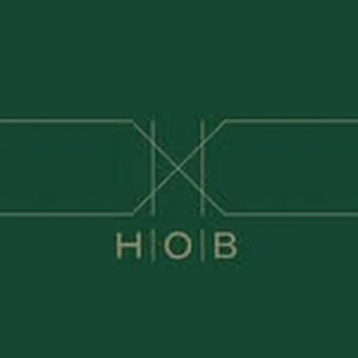 @hobluxury profile image